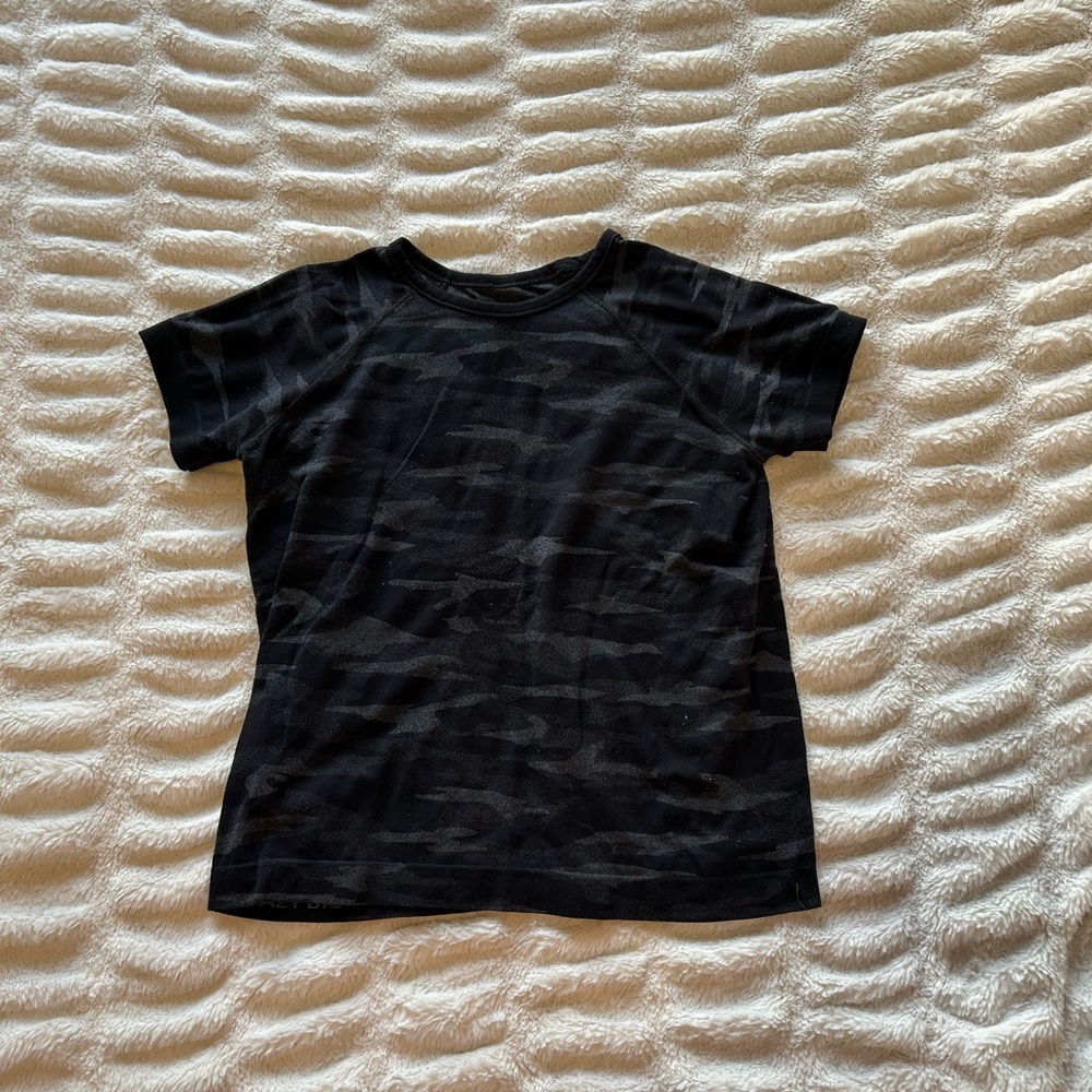 Athleta Black Camouflage Kids Athletic T-Shirt